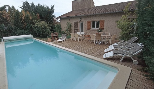 Maison Avec Piscine à 5 mm Albi 15 mm Cordes/Ciel 45mm Toulouse vue Surtarn