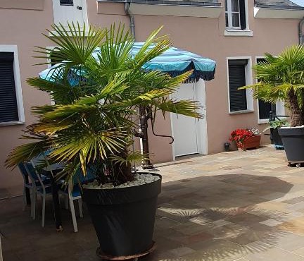 Maison avec garage 24 HEURES DU MANS VOITURES et toute manifestation