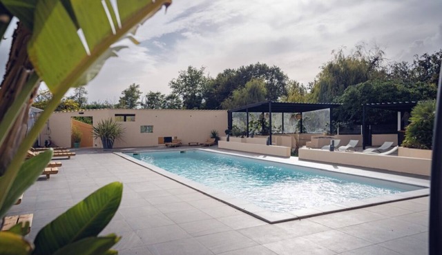 Maison Avec Grande Piscine à Proximité de la mer