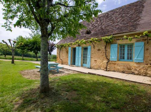 Maison avec jacuzzi partagé et jardin, proche Dordogne - FR-1-616-87