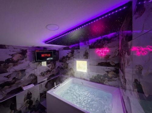 Maison avec jacuzzi