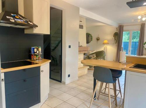 Maison avec jacuzzi proche circuit 24h et Boulerie Jump