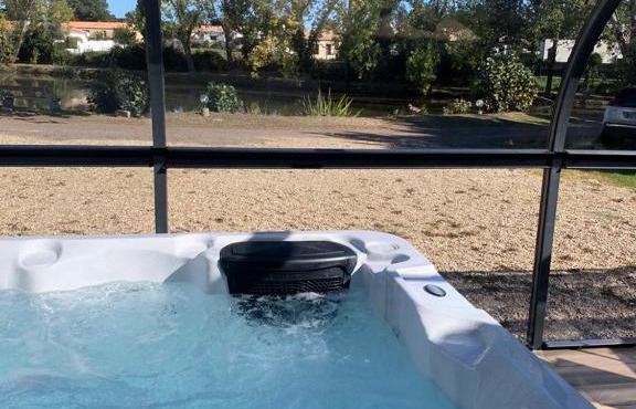 Maison avec jacuzzi proche plages
