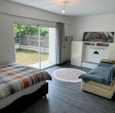 Maison avec Jardin Bron Centre Proche EUREXPO