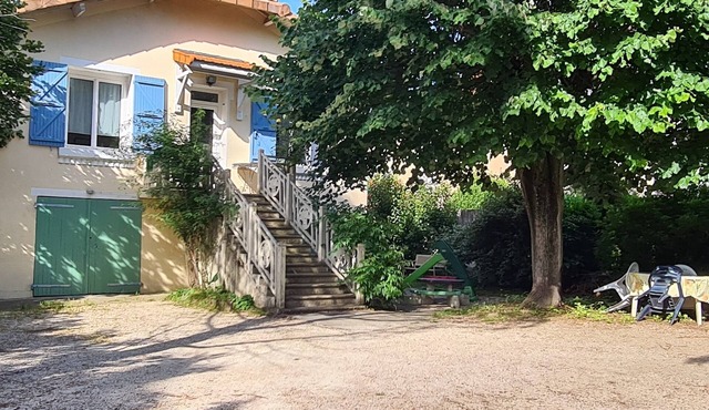 Maison Avec Jardin Clôt