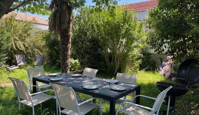 Maison Avec Jardin et Véranda Proche Bordeaux et Tramway