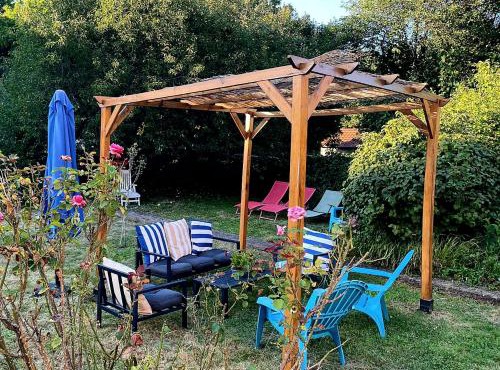 Maison avec jardin la libellule ou dragonfly pour famille et groupes