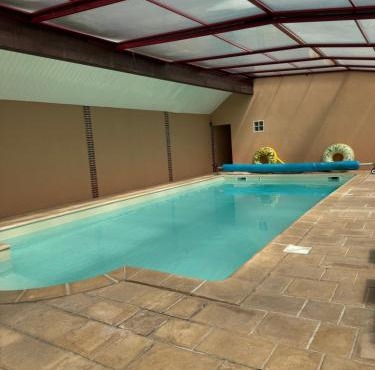 Maison avec Piscine, Jacuzzi et grand Jardin à 1h de Paris