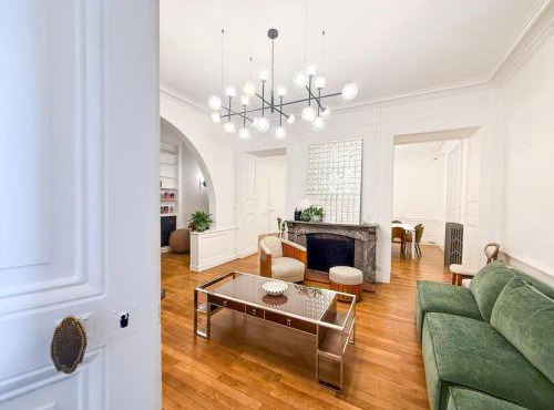 Maison avec parking, proche centre - 15 pers. - FR-1-410-494