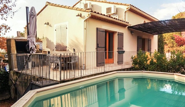 Maison avec piscine 1