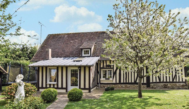 Maison avec piscine couverte