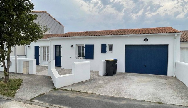 Maison Avec Piscine et Jacuzzi La Rochelle