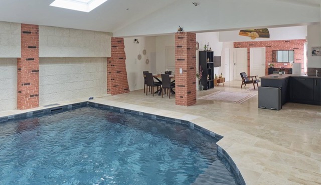 Maison Avec Piscine en Centre Ville