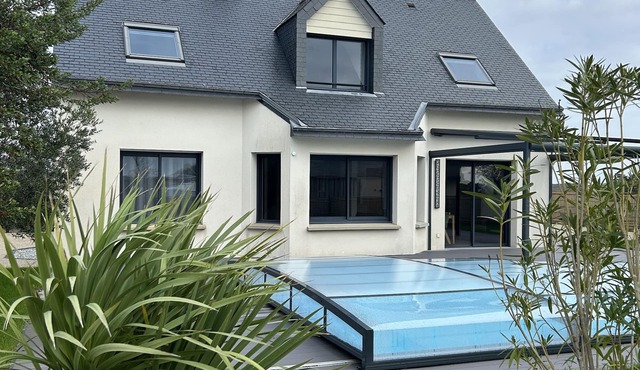 Maison Avec Piscine, 4 Chambres - 10 Personnes