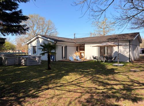 Maison avec piscine, idéale pour les vacances & séjours professionnels