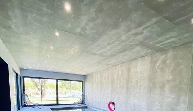 Maison Avec Piscine Intérieur, Billard, Baby-foot