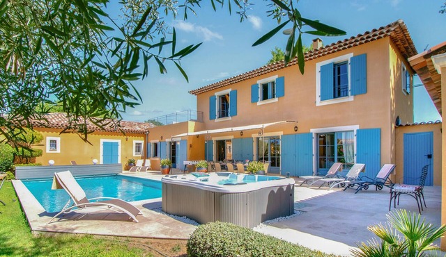 Maison avec piscine privée