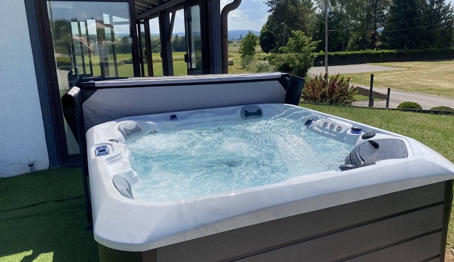 Maison Avec spa la clé des Champ Vosges