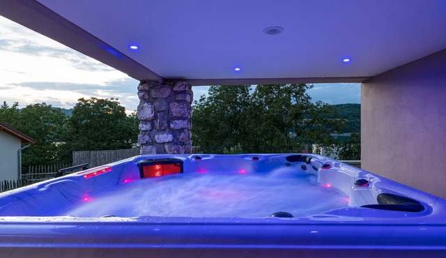 Maison Avec vue sur le Lac, Plage 200m