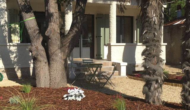 Maison Bauloise L'oasis near beach and market