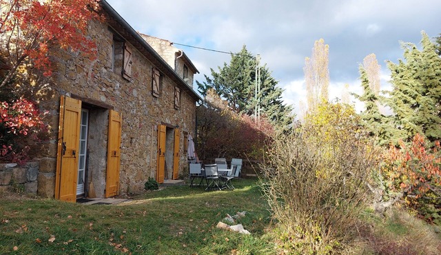 Maison bergerie: calm, nature and panorama, 2 bedrooms 70m2.