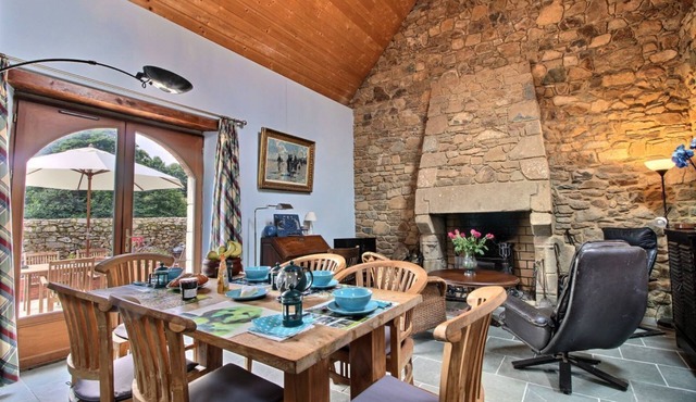 Maison bleue - PLOUGRESCANT