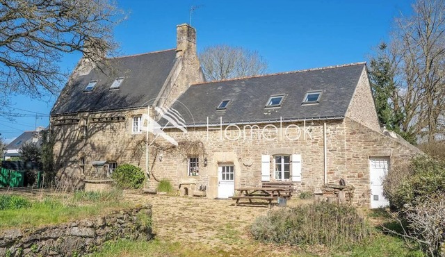 Maison bretonne de 1600 : Authenticité & Sérénité