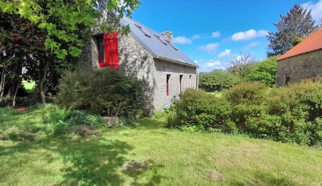 Maison Bretonne, Pleine Campagne à 15 Minutes des Plages