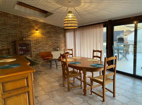 Maison cœur de village la petite montagne