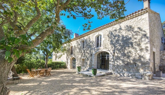 Maison Cesaire - Five Bedroom Villa, Sleeps 10
