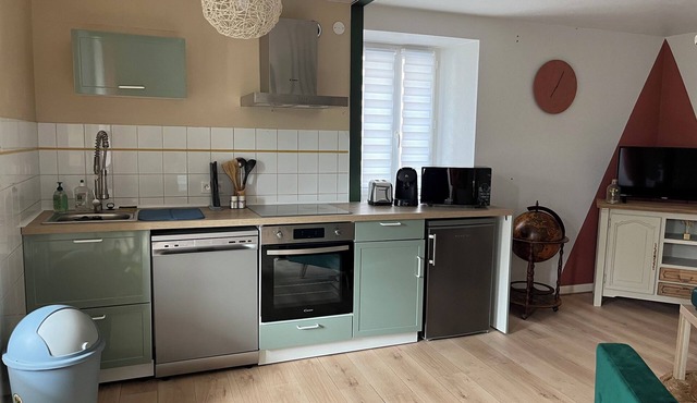 Maison Calme à Allassac, Animaux à 4 Pattes Acceptés