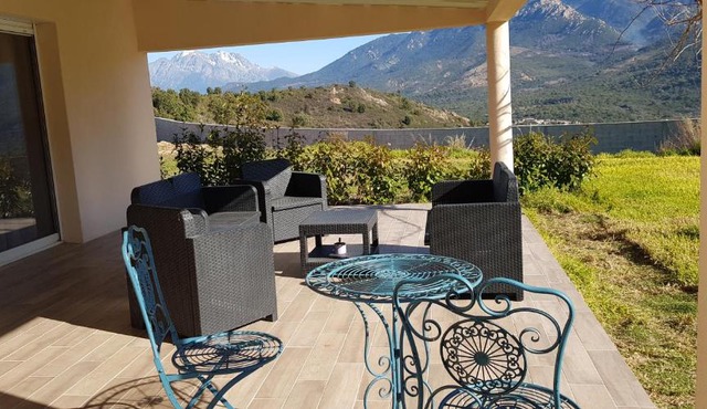 MAISON CALME AU MILIEU DU MAQUIS CORSE