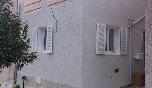 Maison Calme de Village de 2 à 6 Personnes