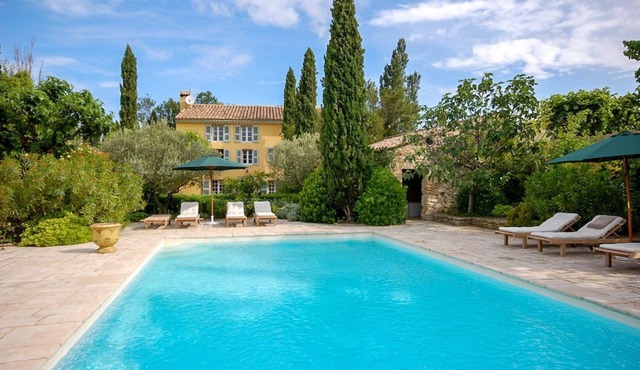Maison Cerisaie - Four Bedroom Villa, Sleeps 8