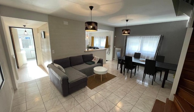 Maison centre bourg à 50m de la plage
