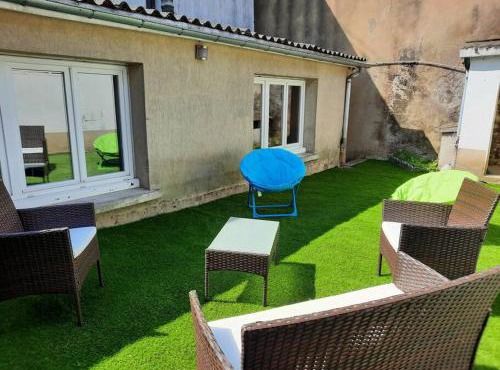 Maison centre Connerré - Proche 24h - 11 pers - 4 chambres