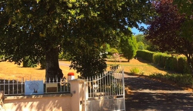 Maison Chaleureuse en Plein Cœur de la Bourgogne du Sud