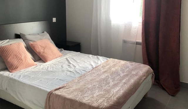 Maison Chaleureuse Avec Parking