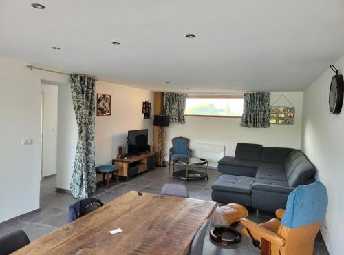 Maison chaleureuse dans un ancien corps de ferme