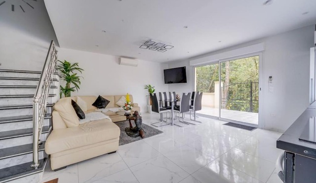 Maison chaleureuse et neuve 90m2 à 5min du centre de Libourne