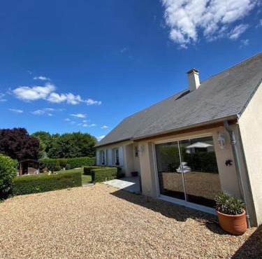 Maison chaleureuse aux portes de Tours.