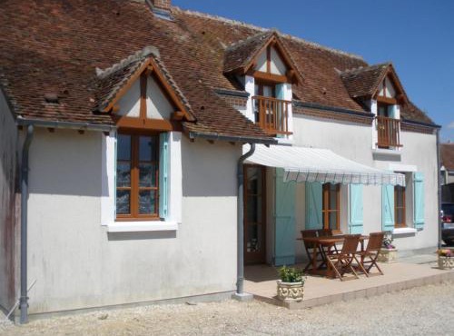 Maison charmante et rustique en Vallée du Cher pour vacances au calme - FR-1-491-394
