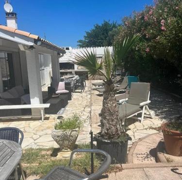 Maison charmante à Marseillan avec grand jardin et terrasse