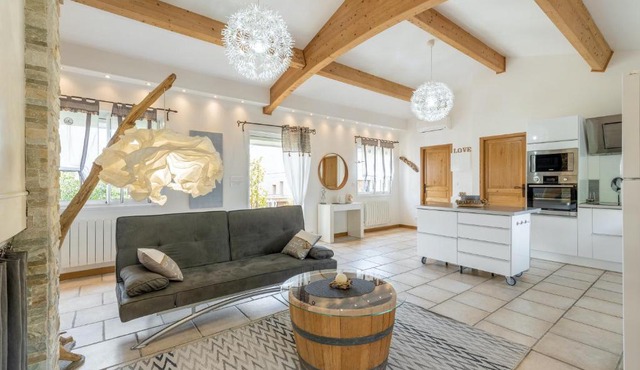 Maison charmante à Poussan avec jardin privé