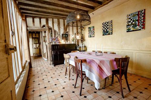 Maison cité le Plantagenet