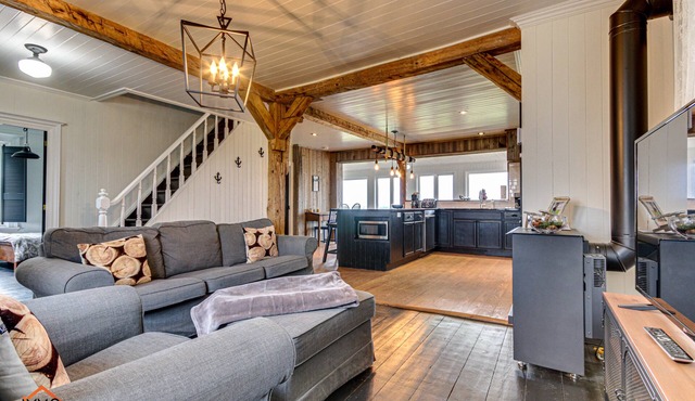 Maison Claudette: on the banks of the St. Lawrence River