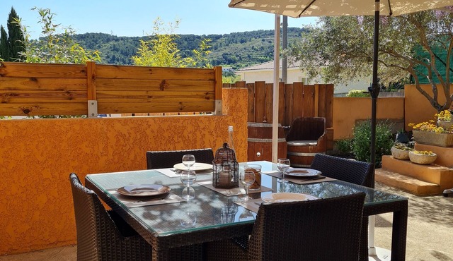 Maison Classée " La Glicyne Bleu " Proche du Lac du Salagou