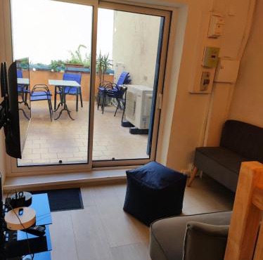 Maison climatisée cœur de village, proche commerces, plages et Grands Buffets