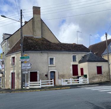 Maison confortable à Clion avec parking privé