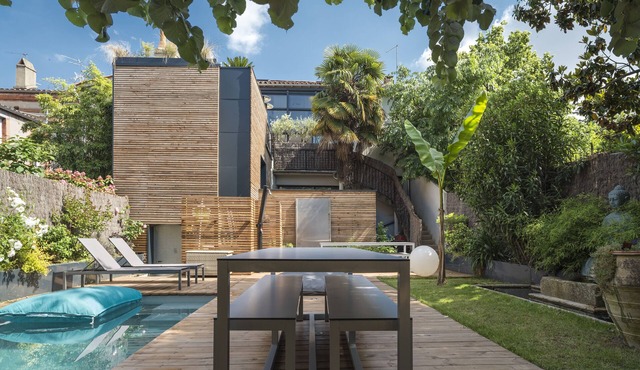 Maison Contemporaine Plein Centre de Toulouse Avec Piscine, Jardin & Jacuzzi
